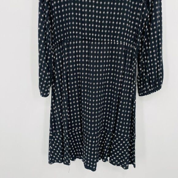 NWT Old Navy Size Medium Black & White Geometric Print Long Sleeve Midi Dress - Picture 8 of 9
